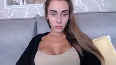 Kate online show from September 2025 09:22:01 AM