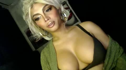 Snapshot of barbie_ivana chatting on February 2026 11:41:02 PM barbei online show from February 2026 11:41:02 PM