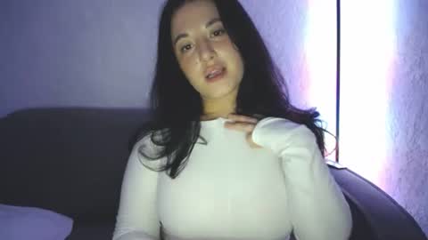 Snapshot of barbie_kill chatting on November 2025 06:15:01 PM Solomia or Mia online show from November 2025 06:15:01 PM