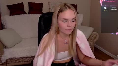 Lilli 3 online show from September 2025 05:21:01 AM