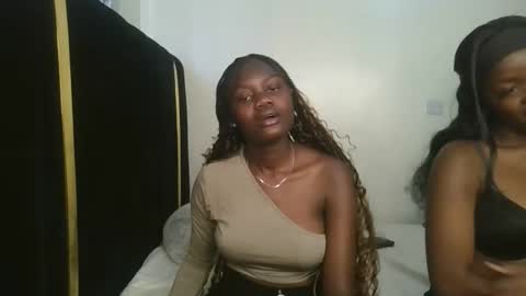 queen online show from October 2025 01:10:01 PM