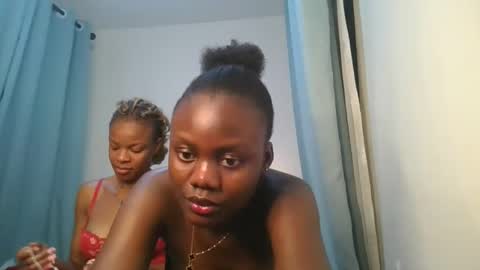 queen online show from March 2026 12:12:01 AM