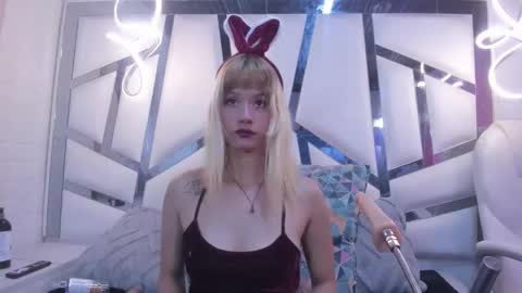 Snapshot of barbieambarx chatting on February 2026 04:59:01 PM Barbie online show from February 2026 04:59:01 PM