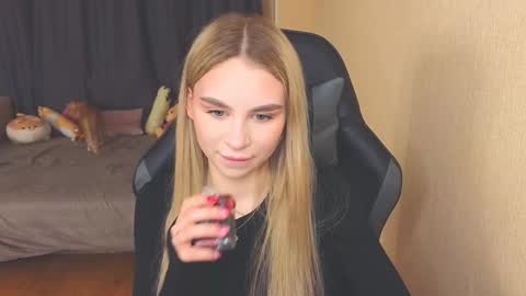 Eva online show from December 2024 06:17:02 PM