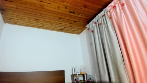 Snapshot of barbielatinass chatting on March 2025 04:13:01 AM Sarashy online show from March 2025 04:13:01 AM