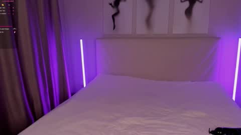  Emma online show from September 2025 08:52:02 PM