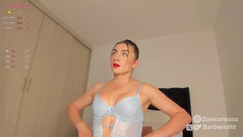 Snapshot of barbiemillit chatting on October 2025 12:32:01 AM barbiemillit online show from October 2025 12:32:01 AM