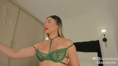 Snapshot of barbiemillit chatting on November 2025 12:00:01 AM barbiemillit online show from November 2025 12:00:01 AM