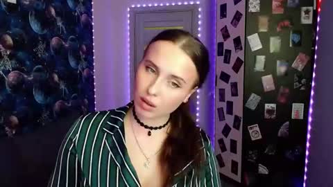 barbiepie online show from December 2025 06:49:02 PM