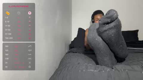 Snapshot of bareffoot10 chatting on February 2026 06:40:02 PM bareffoot10 online show from February 2026 06:40:02 PM