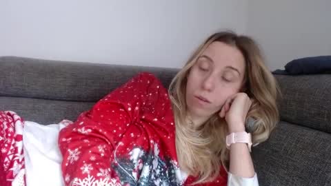 Lena online show from April 2026 07:28:01 AM