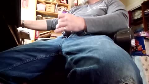 bartender3127 online show from April 2026 02:42:01 PM