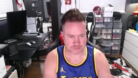 Snapshot of basketballjerseygang chatting on October 2025 05:41:01 AM Jordan online show from October 2025 05:41:01 AM