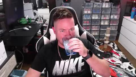 Snapshot of basketballjerseygang chatting on November 2025 03:53:02 AM Jordan online show from November 2025 03:53:02 AM