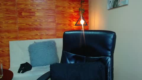 Bastian online show from December 2024 08:23:02 AM