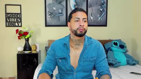 bastian_jones1 online show from March 2025 07:12:02 AM