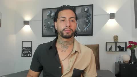 bastian_jones1 online show from September 2025 09:43:01 AM