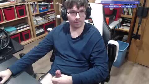 Ricky online show from November 2025 01:57:02 PM