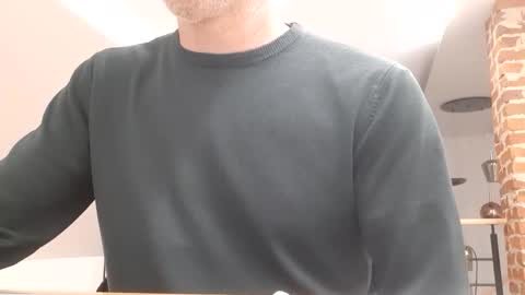 Snapshot of baxter78 chatting on April 2026 11:52:02 PM baxter78 online show from April 2026 11:52:02 PM