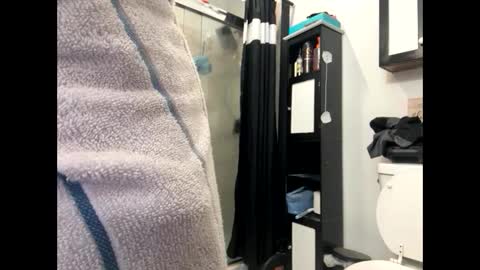 Bays big D online show from September 2025 09:27:02 PM