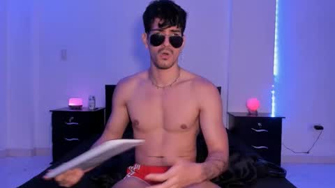 Valentino online show from January 2025 12:16:02 AM