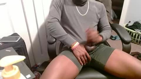 Racks online show from February 2025 01:16:02 AM