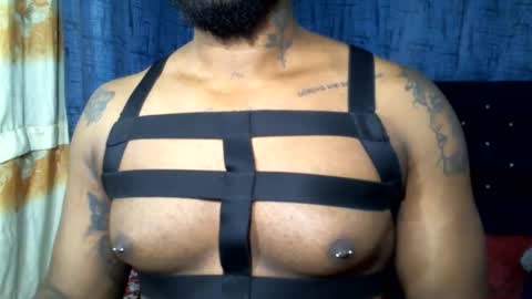 Snapshot of bbc_muscular chatting on February 2025 11:33:02 AM camilo online show from February 2025 11:33:02 AM