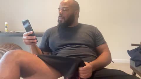 Zaddy online show from November 2025 05:45:02 PM