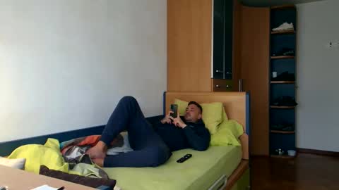 Snapshot of bbnamelezz chatting on October 2025 07:29:01 AM BB Namelezz online show from October 2025 07:29:01 AM