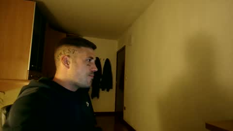 Snapshot of bbnamelezz chatting on October 2025 09:19:02 PM BB Namelezz online show from October 2025 09:19:02 PM