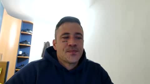 Snapshot of bbnamelezz chatting on October 2025 06:37:01 AM BB Namelezz online show from October 2025 06:37:01 AM