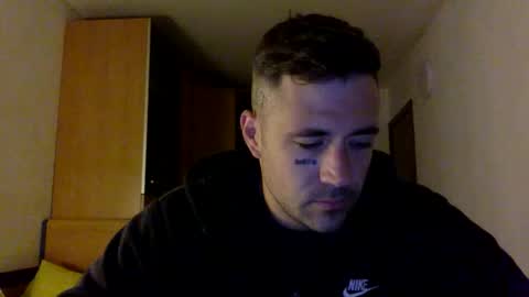 Snapshot of bbnamelezz chatting on November 2025 05:52:02 AM BB Namelezz online show from November 2025 05:52:02 AM