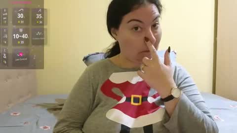 Emma online show from February 2025 06:33:02 PM