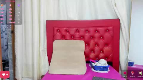 Salome online show from September 2025 08:57:01 PM