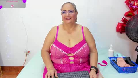 Salome online show from April 2026 07:36:02 PM