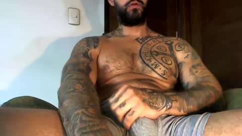 bby044 online show from December 2024 01:43:01 PM