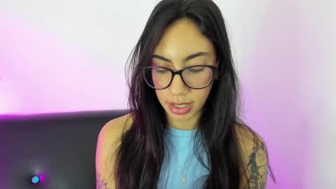 daniela villamizar online show from December 2024 05:14:02 PM