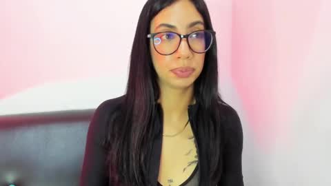 daniela villamizar online show from January 2025 02:07:01 PM