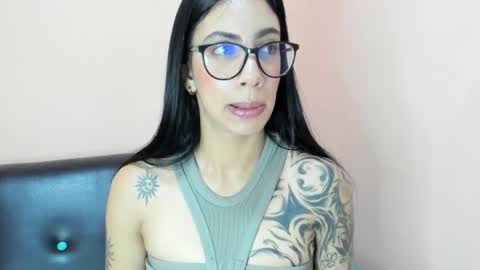 daniela villamizar online show from January 2025 02:25:02 PM