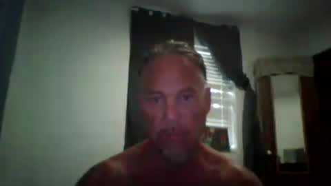 Snapshot of beachmonty chatting on July 2026 11:46:02 PM beachmonty online show from July 2026 11:46:02 PM