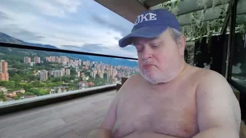 Dookie online show from June 2026 06:19:01 PM