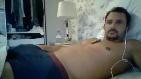 bearboudior online show from October 2025 03:33:02 PM