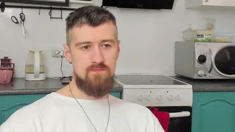 Zeus online show from March 2026 04:35:01 AM