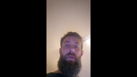 Snapshot of beardedtattedguy chatting on November 2025 03:33:02 PM beardedtattedguy online show from November 2025 03:33:02 PM