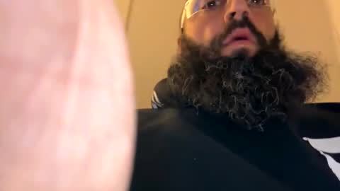 Snapshot of beardo1211 chatting on January 2025 10:01:01 AM beard online show from January 2025 10:01:01 AM