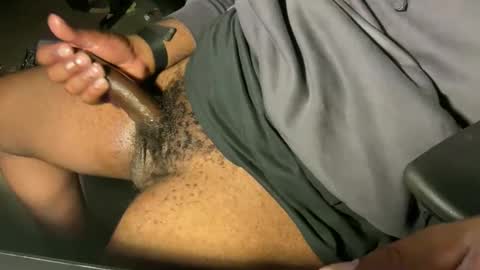 beasy2 online show from November 2025 05:24:01 PM