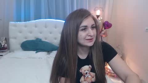 Snapshot of beataangel chatting on March 2025 05:33:01 PM beataangel online show from March 2025 05:33:01 PM