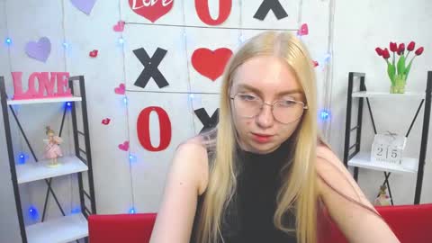 BeatriceFlyy online show from February 2025 12:24:01 PM