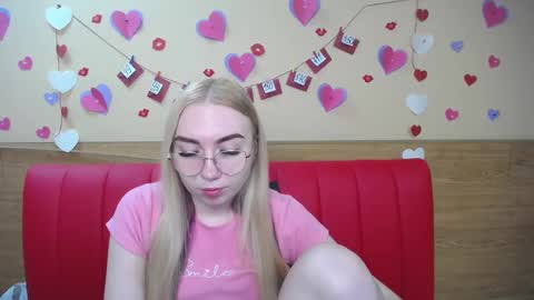 BeatriceFlyy online show from February 2025 01:14:01 PM