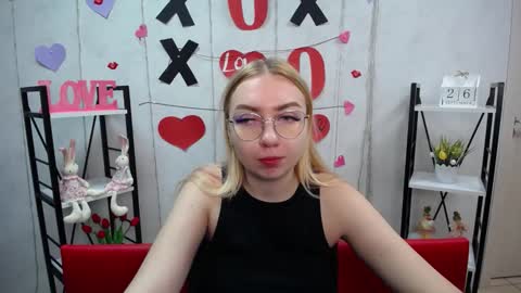 BeatriceFlyy online show from September 2025 11:25:01 AM